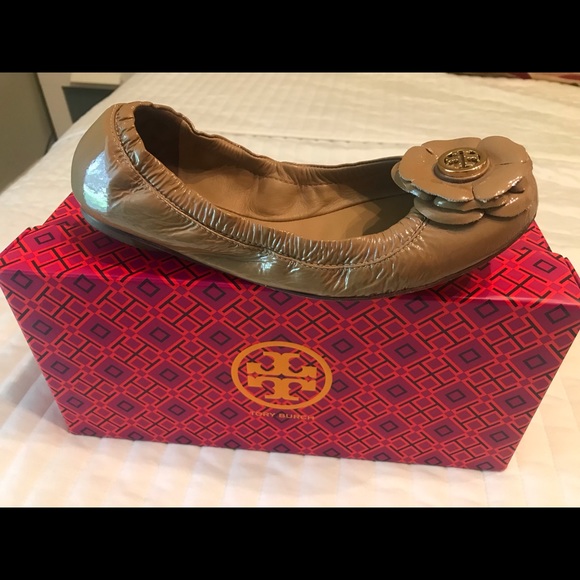 Tory Burch Shelby Patent Leather Ballet Flats - Picture 2 of 6